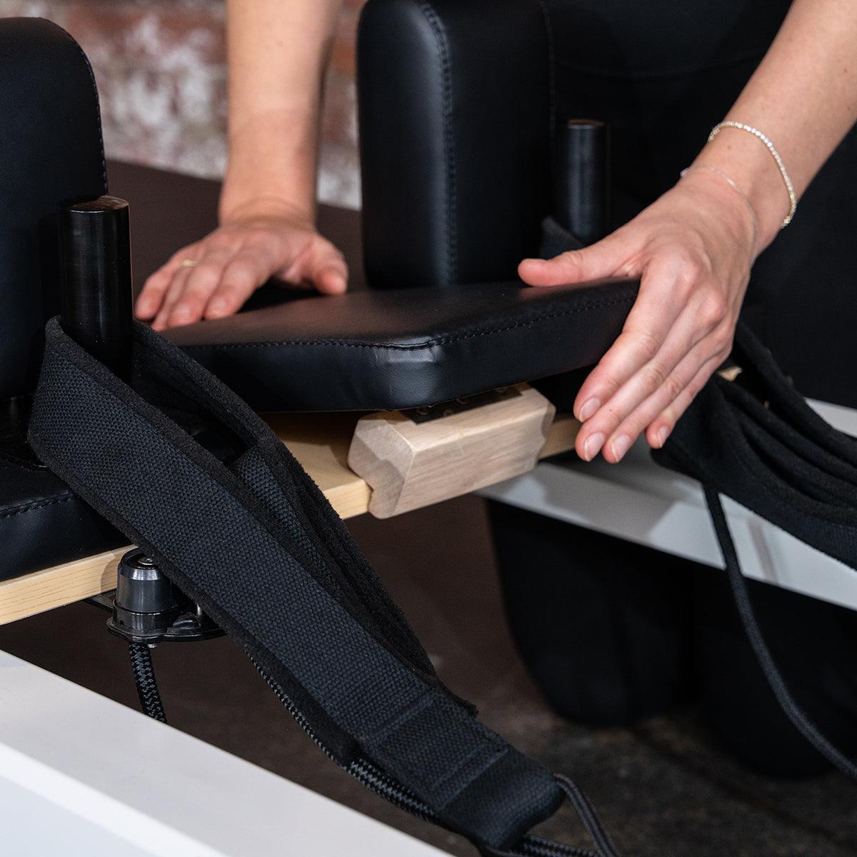 Studio Pro Pilates Reformer Bed (Black)
